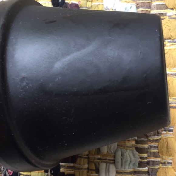 Set of 5 black terra-cotta 4.5” pots Germany - Picture 6 of 6